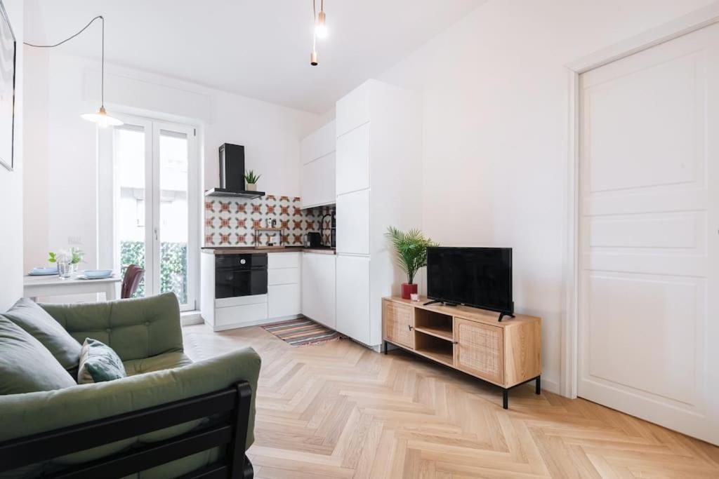 Easylife - Apartment With Balcony Near Navigli Milano Eksteriør bilde