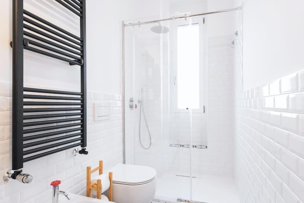 Easylife - Apartment With Balcony Near Navigli Milano Eksteriør bilde