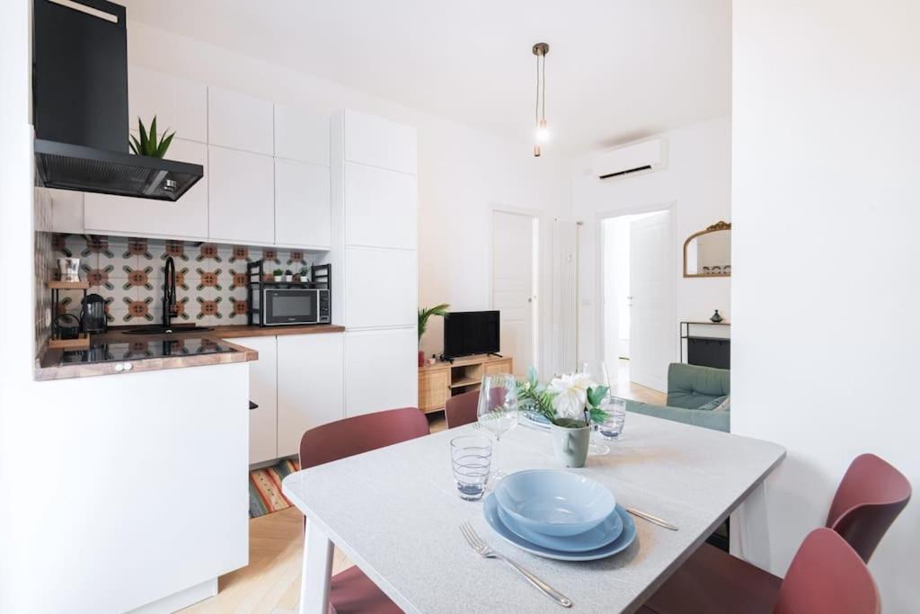 Easylife - Apartment With Balcony Near Navigli Milano Eksteriør bilde